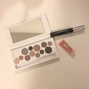 Never been used Clinique light up your eyes kit